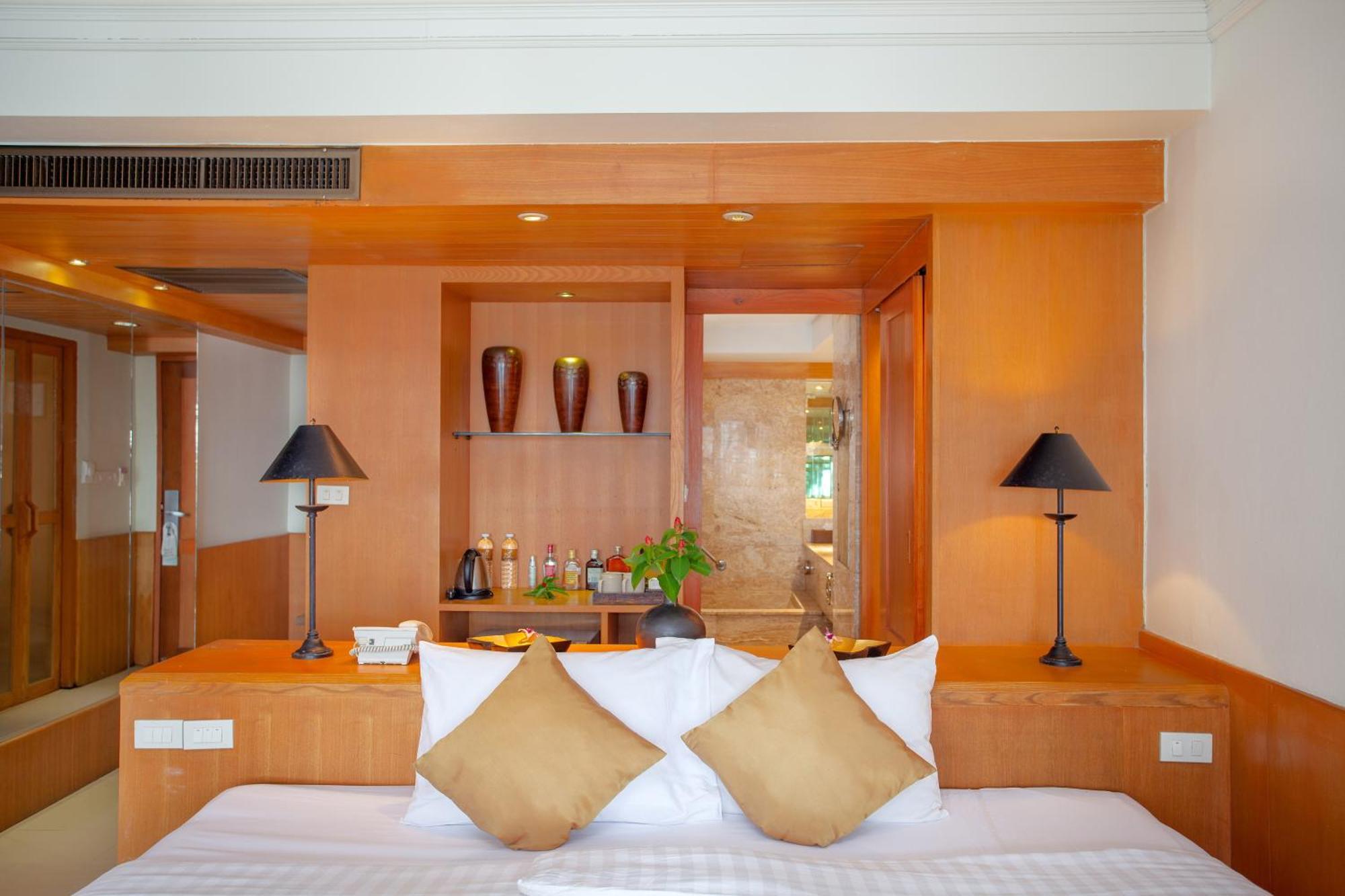 普吉岛-瓶庐海景度假酒店 Phuket Pl Seaview Resort Patong Zewnętrze zdjęcie
